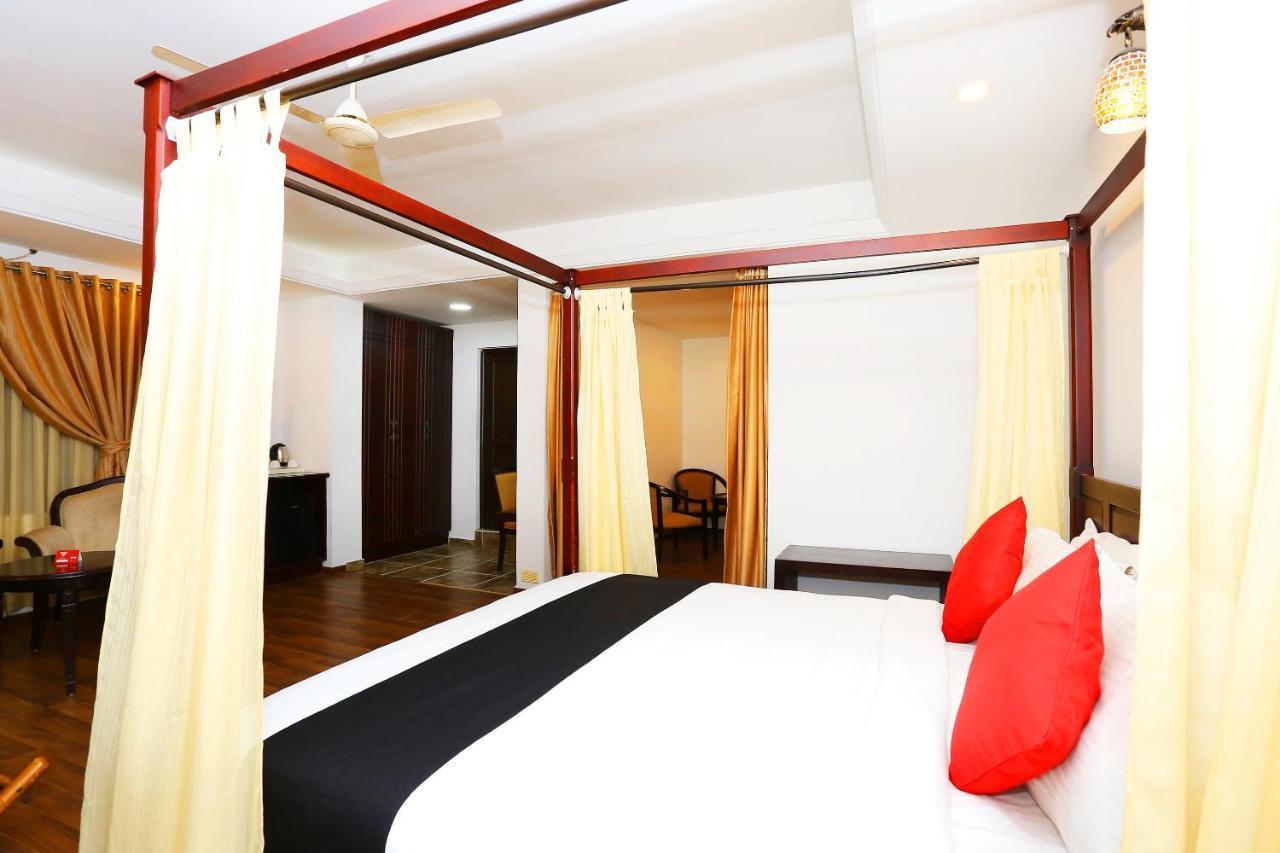 Capital O 37763 Bright Heritage Kochi Exterior photo